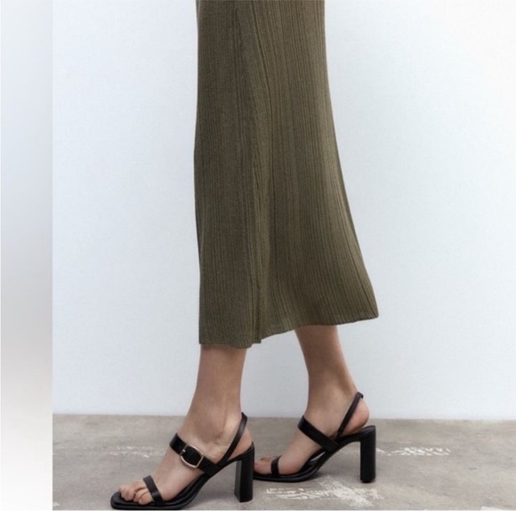 (C2) Zara Black NWT Leather Heeled Buckle Sandals, Size 41/10 USA - Picture 14 of 16